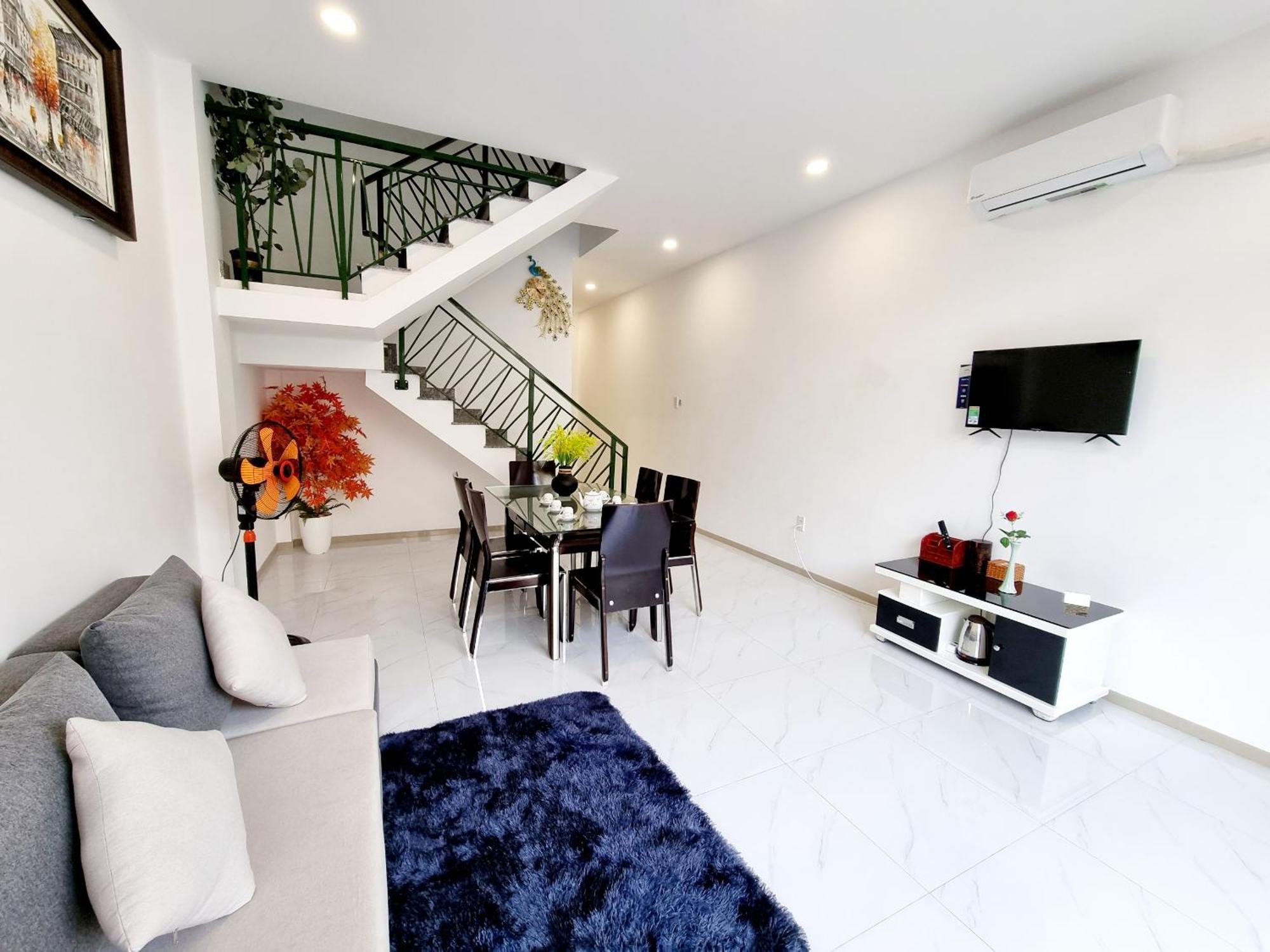 Ngoc Anh' S House