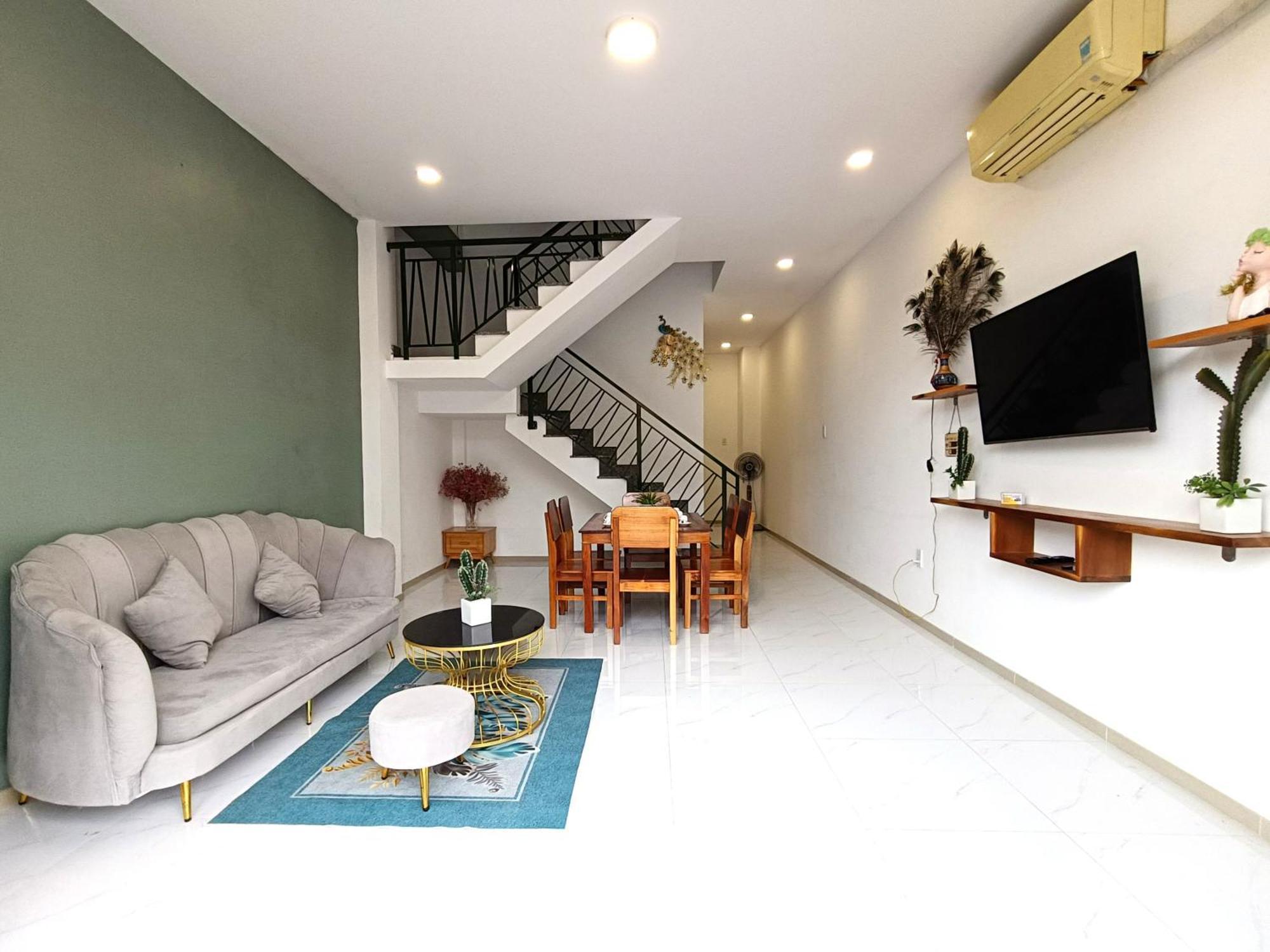 Ngoc Anh' S House